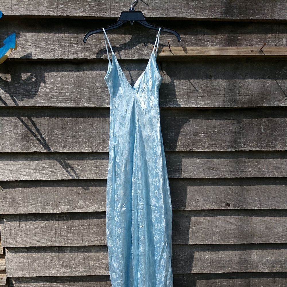 SOLD!! ๐๐Dress Size 5/6 Spaghetti Strap Floral Print Asymmetrical Maxi - Picture 9 of 11